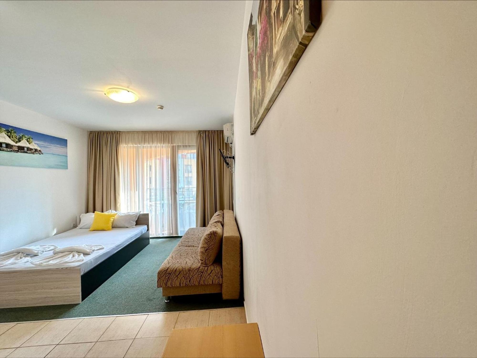 Menada Aheloy Apartments Bilik gambar